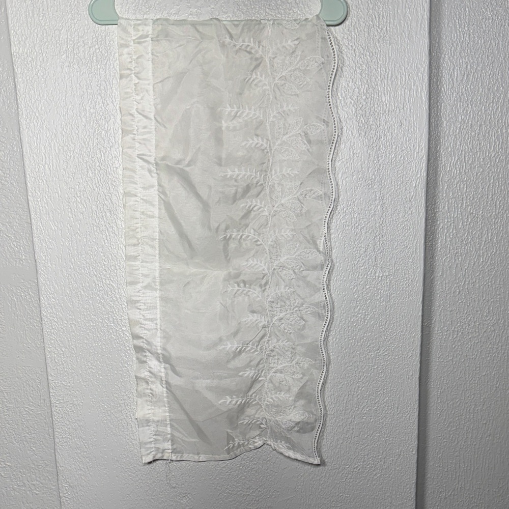Set of 2 Lace Valance Curtains